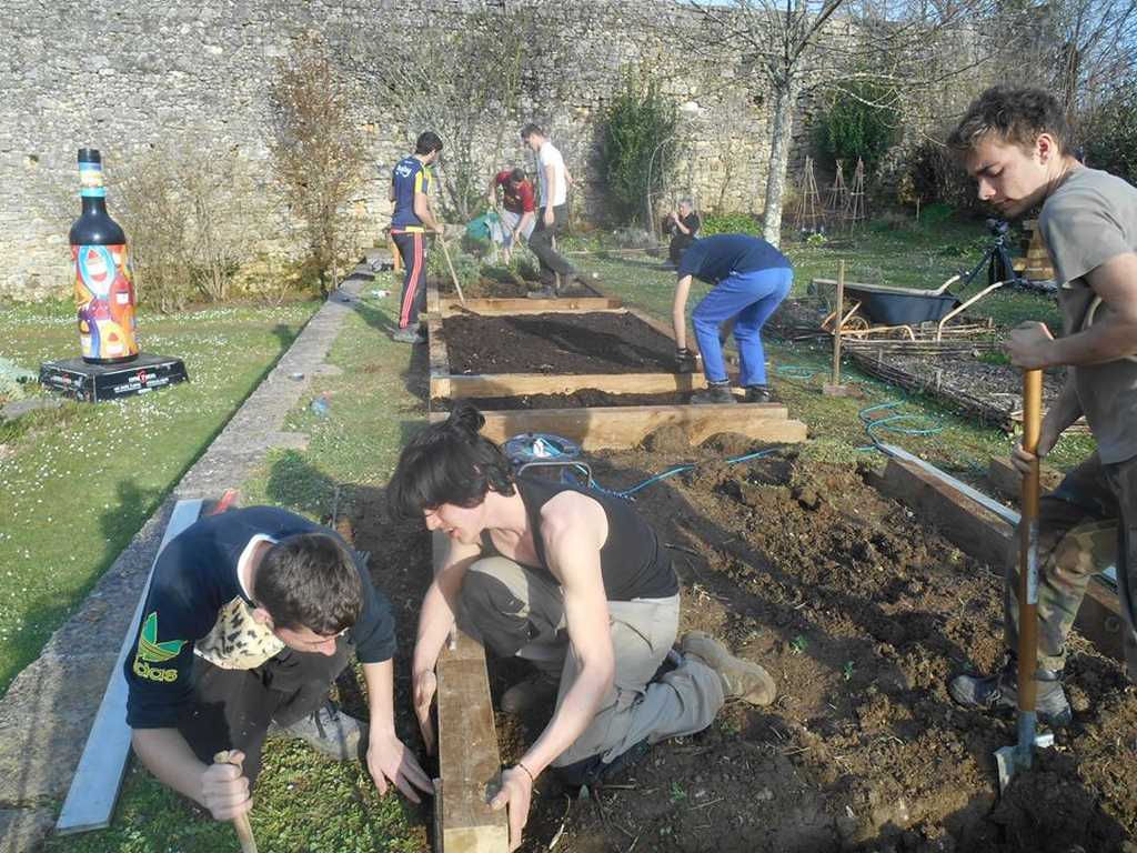 Lire la suite à propos de l’article Au jardin médiéval de l’Abbaye de la Sauve Majeure